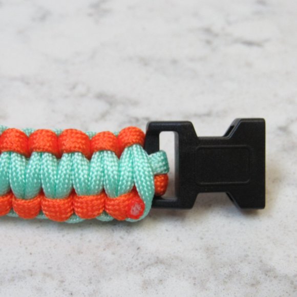 NFL Miami Dolphins Bungee Bracelet! - Picture 6 of 9